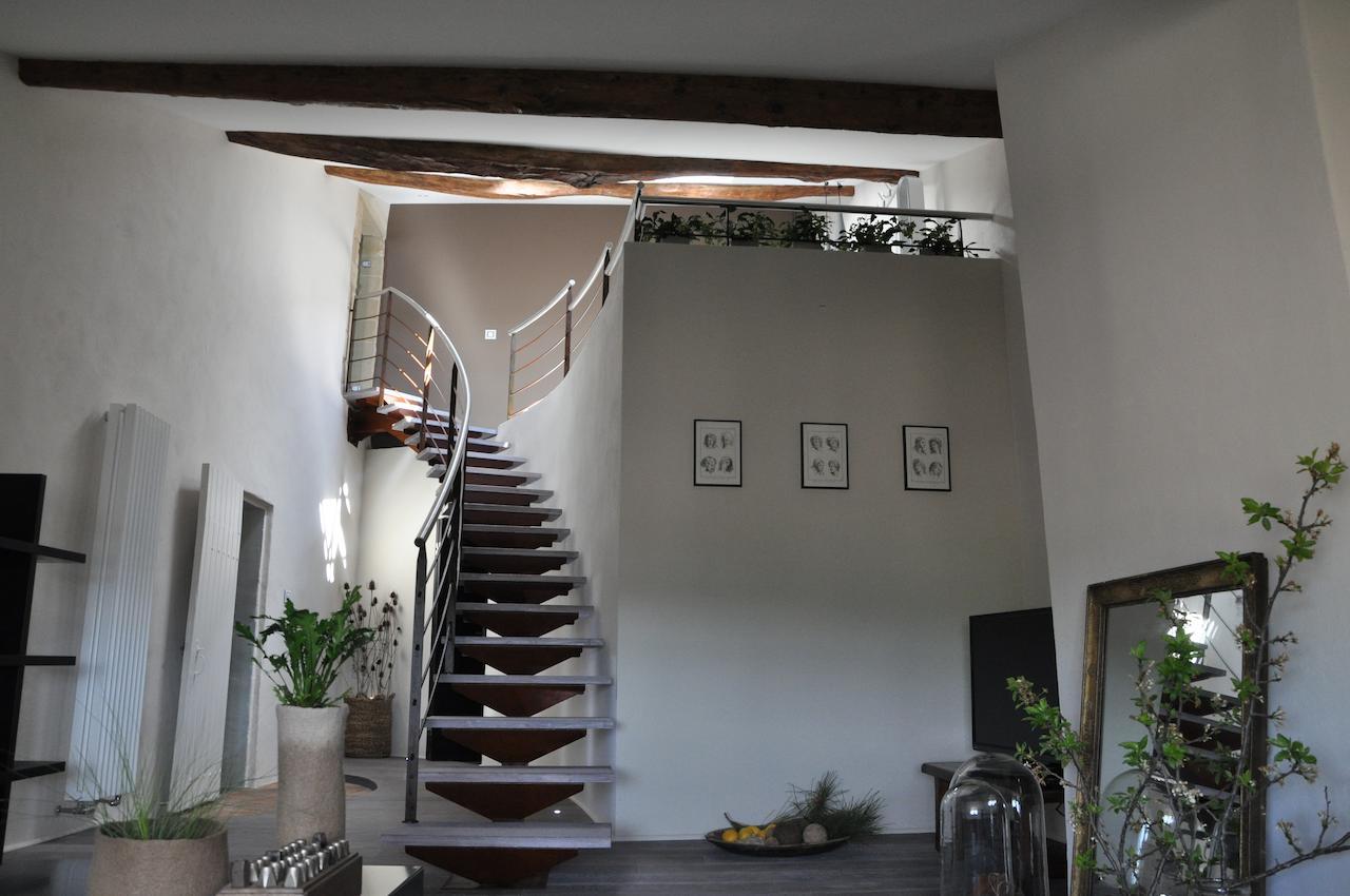 Monte Arena Bed and Breakfast Montaren-et-Saint-Médiers Rum bild